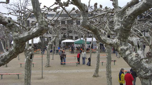 CIMG0494.JPG - Der Platz leert sich langsam